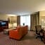 Clarion Collection Arlington Court Suites Hotel