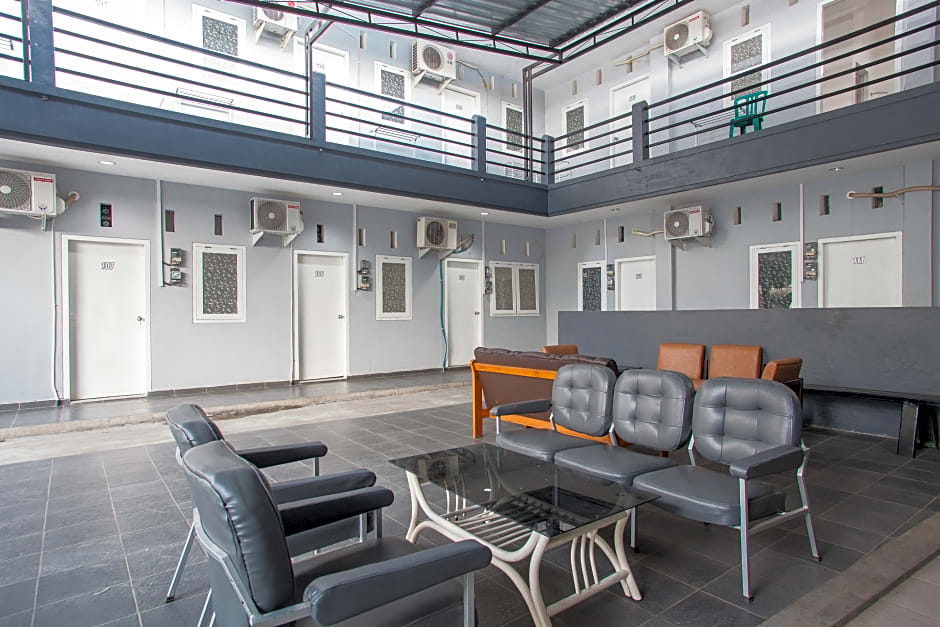 Super OYO 1176 J3 Residence Syariah