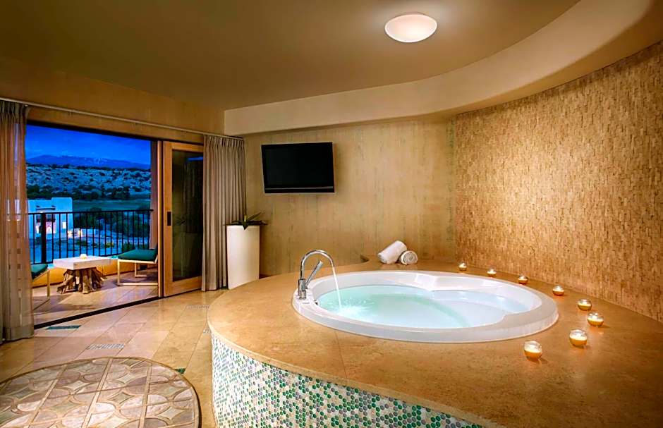 Hilton Santa Fe Resort & Spa At Buffalo Thunder