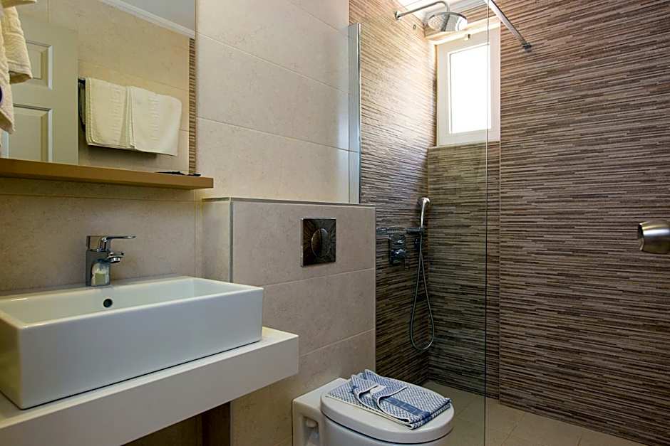 Trefon Hotel Apartments and Family Suites