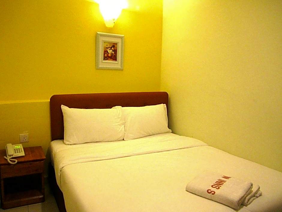 Sun Inns Hotel Lagoon near Sunway Lagoon Theme Park