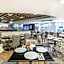 Evergreen Place Siam by UHG