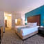 La Quinta Inn & Suites by Wyndham Central Point - Medford