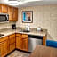Residence Inn by Marriott Kansas City Country Club Plaza