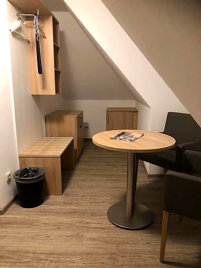 Heeren's Hotel Garni