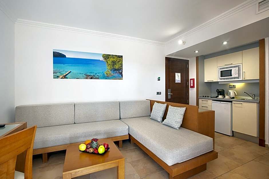 MarSenses Ferrera Blanca Hotel Family