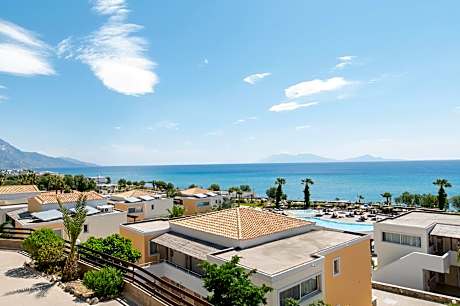 Deluxe Double or Twin Room with Sea View