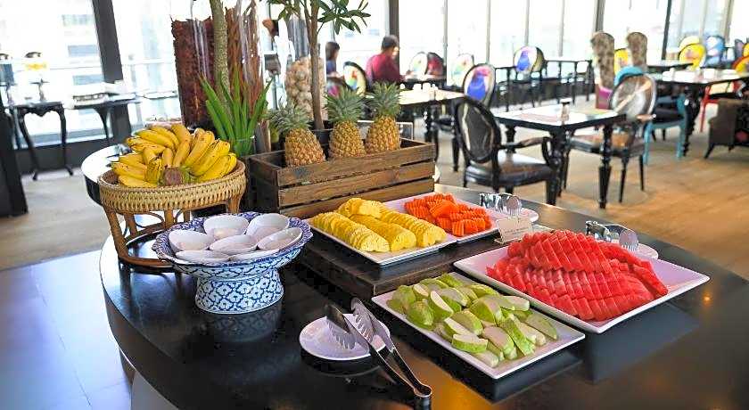 Hotel Clover Asoke Bangkok