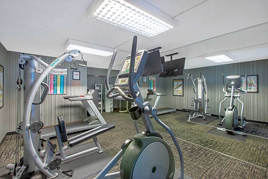 Ramada by Wyndham Midtown Grand Island