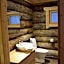 Wilderness Hotel Nellim & Igloos