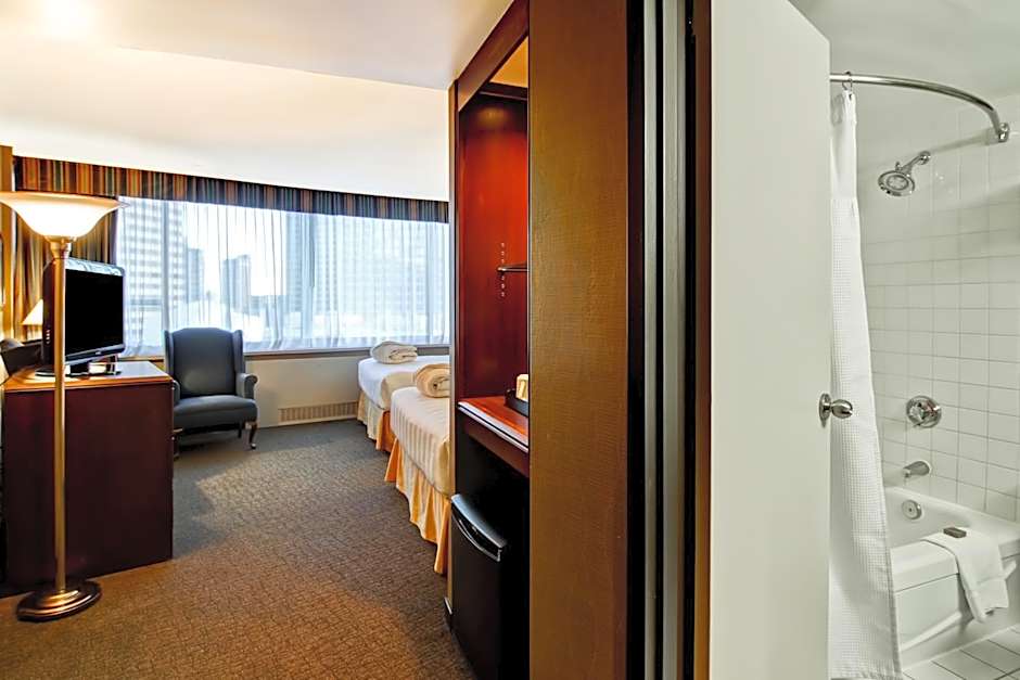 Chateau Lacombe Hotel