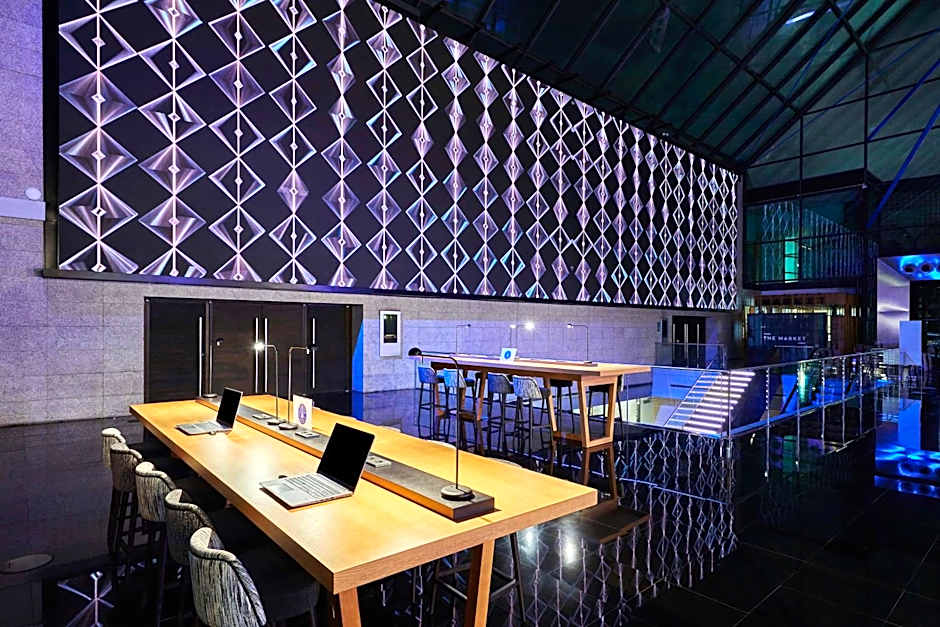 Hyatt Regency Barcelona Tower