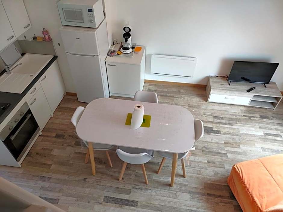 Photo 1 of 41 of STUDIO-COSY