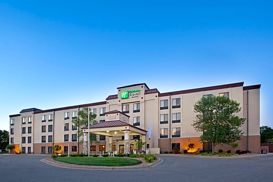 Holiday Inn Express Hotel & Suites Minneapolis - Minnetonka By IHG