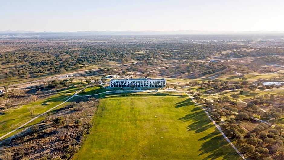 Hospedium Hotel Valles de Gredos Golf