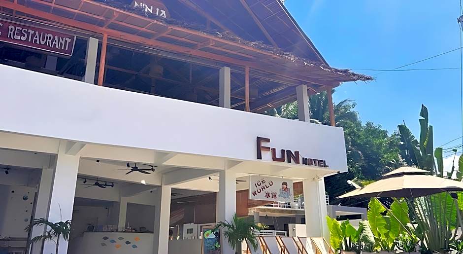 FUN HOTEL