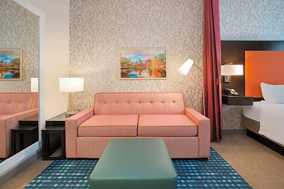 Home2 Suites by Hilton Charlotte I-77 Tyvola Rd