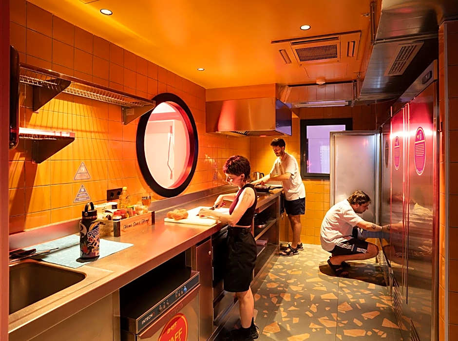 AMISTAT City Hostel Barcelona