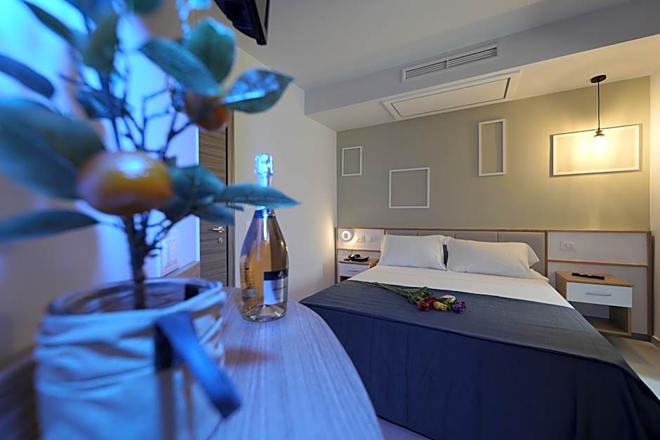 ELISEO PALACE TROPEA