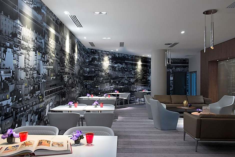 Melia Paris La Defense