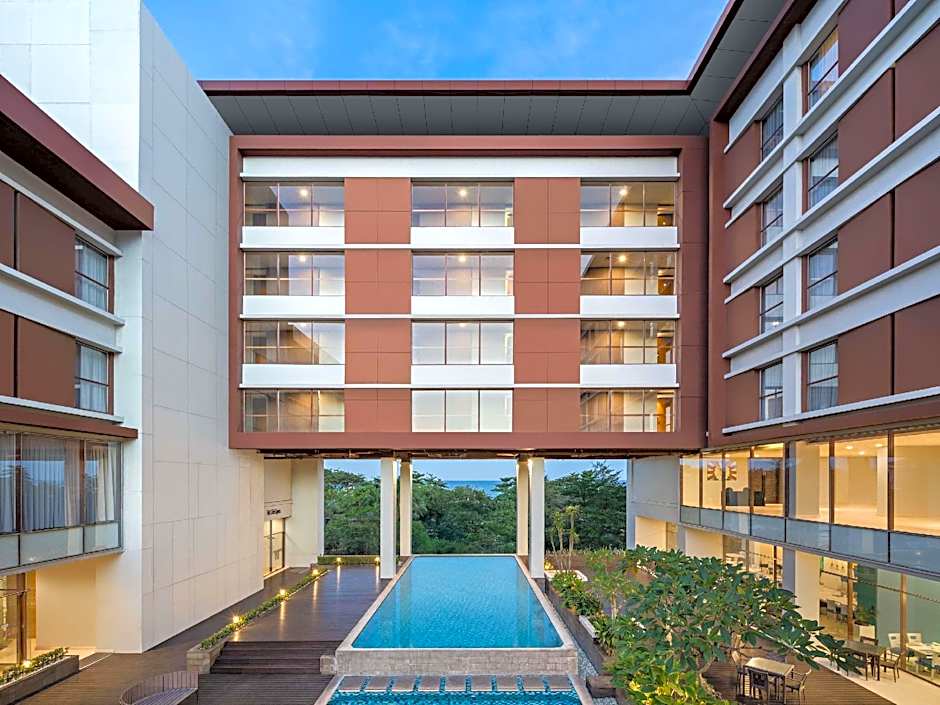 Mercure Padang Hotel