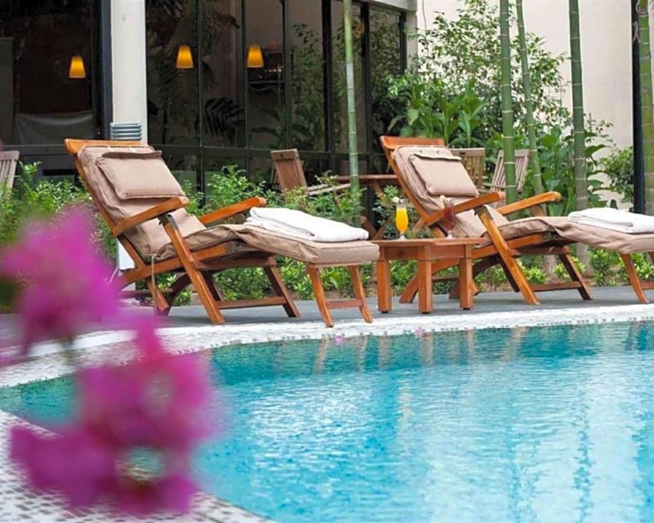 Mercure The Moorhouse Ikoyi