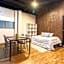 506 Great Location AC 1Bdrm 1bath apt Rooftop