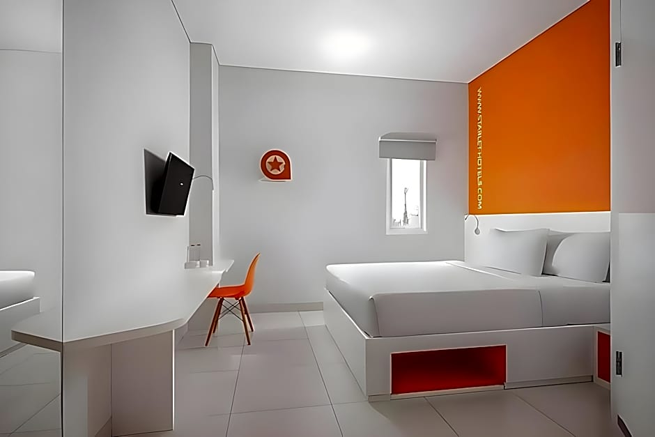 Starlet Hotel Serpong