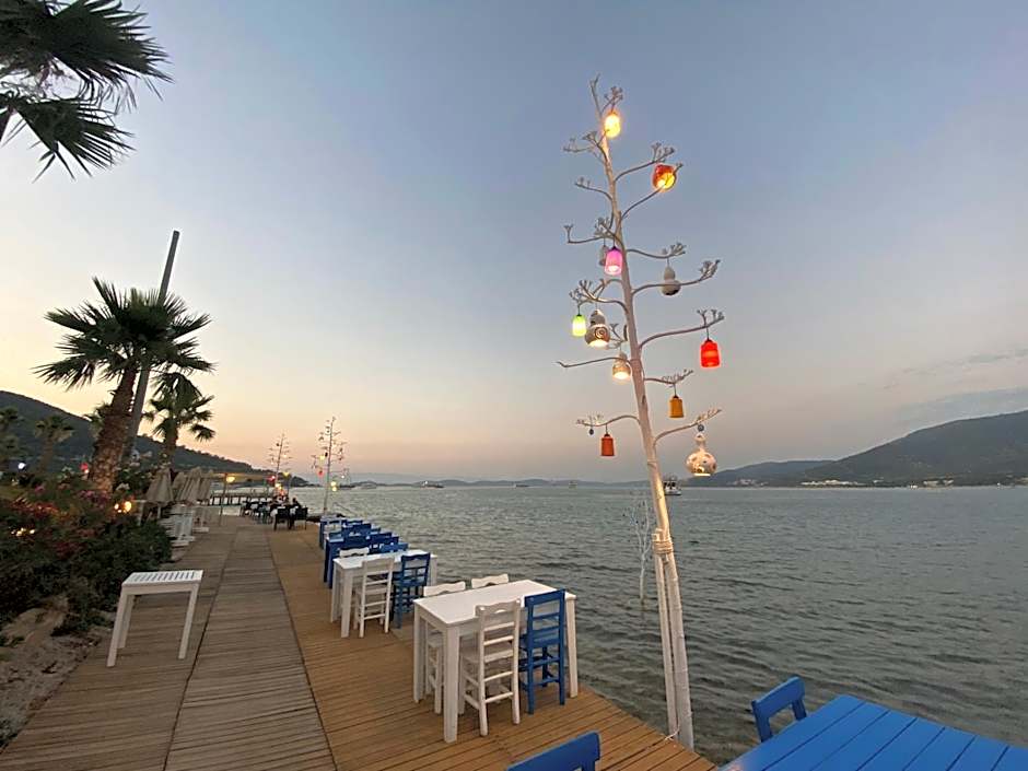 Omar Hotel & Suites