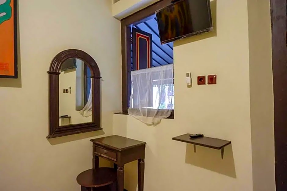 Cakra Homestay Solo Mitra RedDoorz