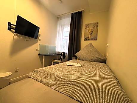 Budget Single Room