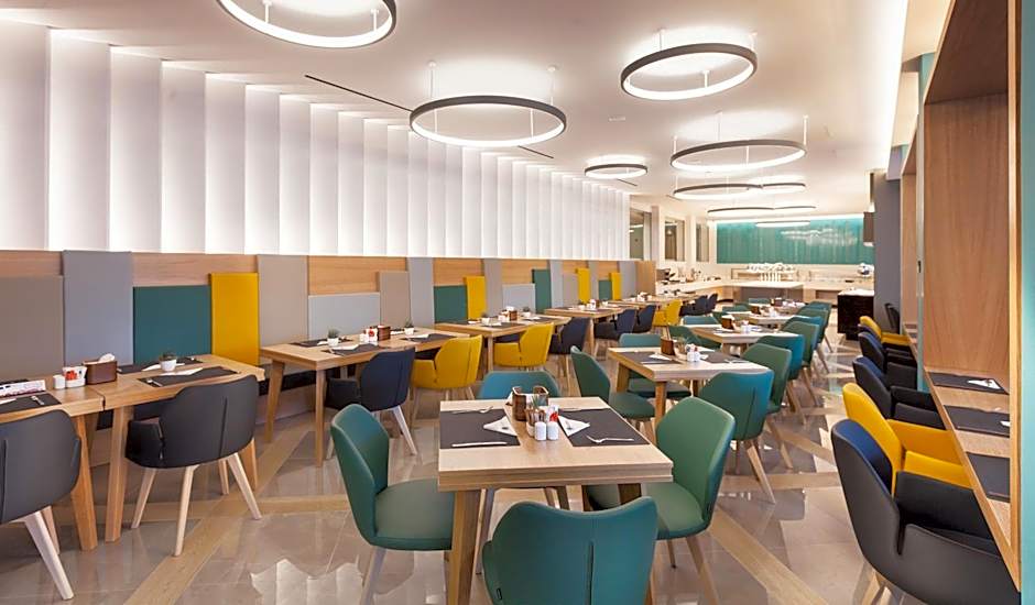 Blue Lagoon City Hotel