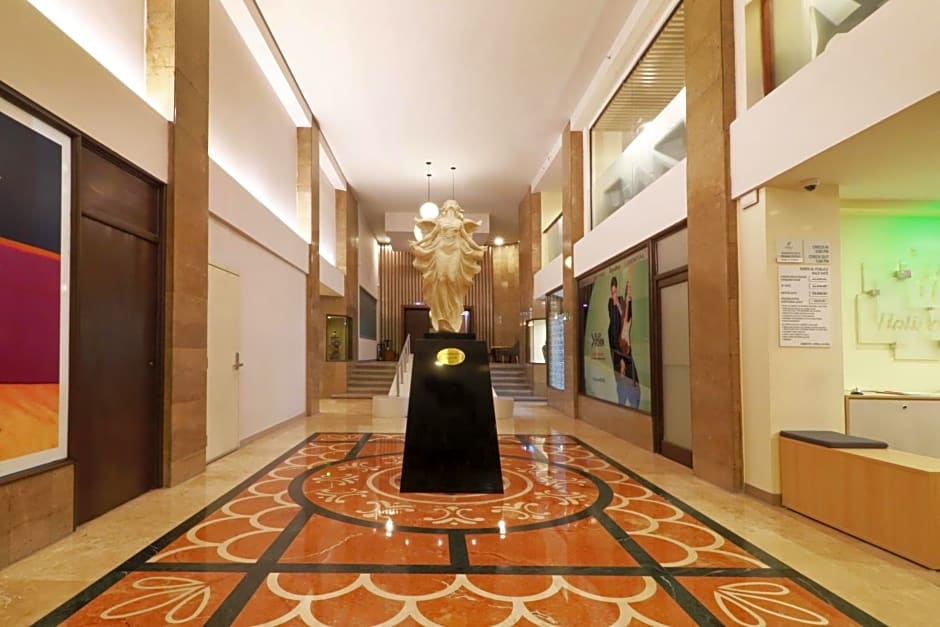 Holiday Inn & Suites Guadalajara Centro Historico By IHG