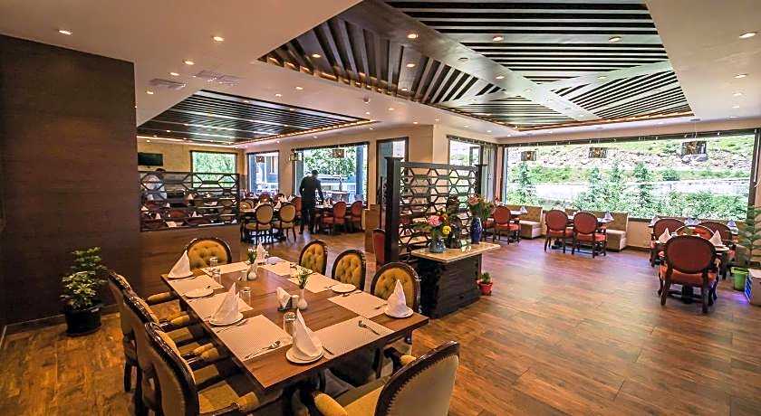 The Highland Park (A Centrally Heated River Side Resort)