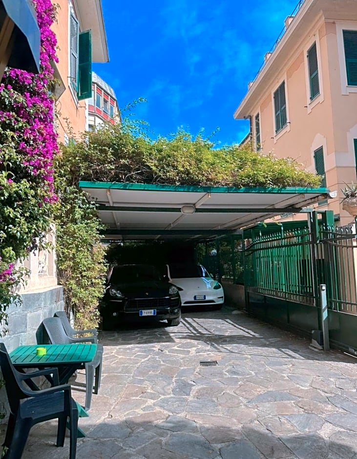 Mirarti Boutique HOTEL