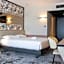 Brit Hotel Avignon Sud Le Calendal