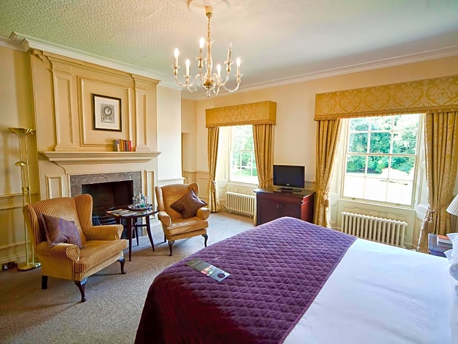 Macdonald Ansty Hall