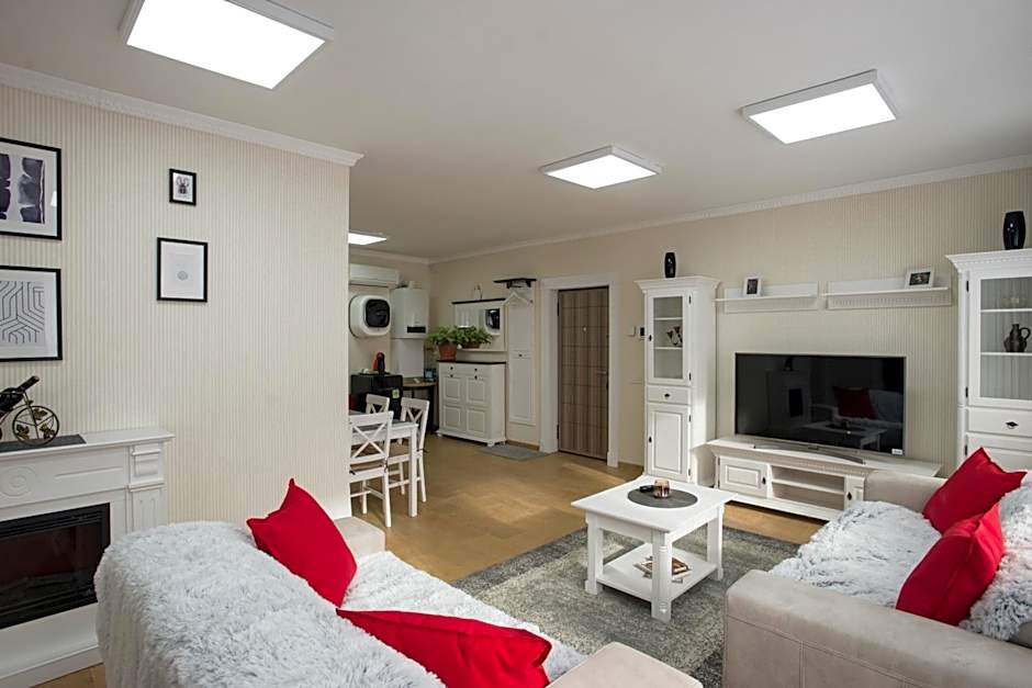 Lira Holiday Apartments