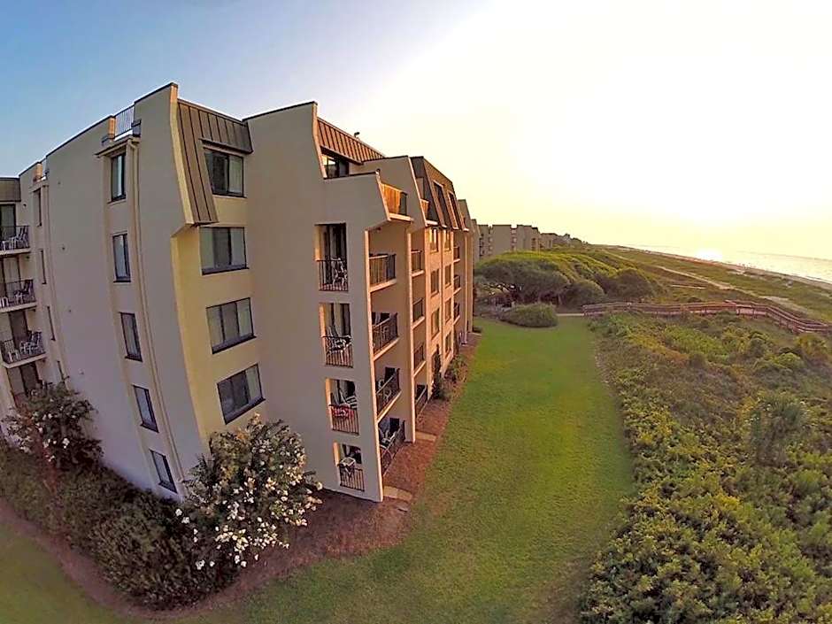 Seawatch at Island Club