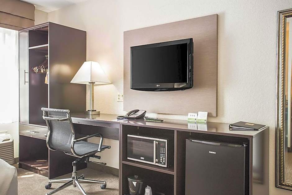 Sleep Inn Kansas City Airport
