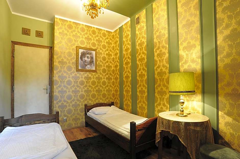 Hostel Deco