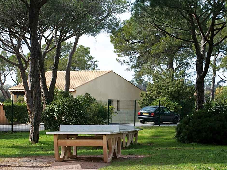 Lagrange Vacances Le Domaine des Grands Pins