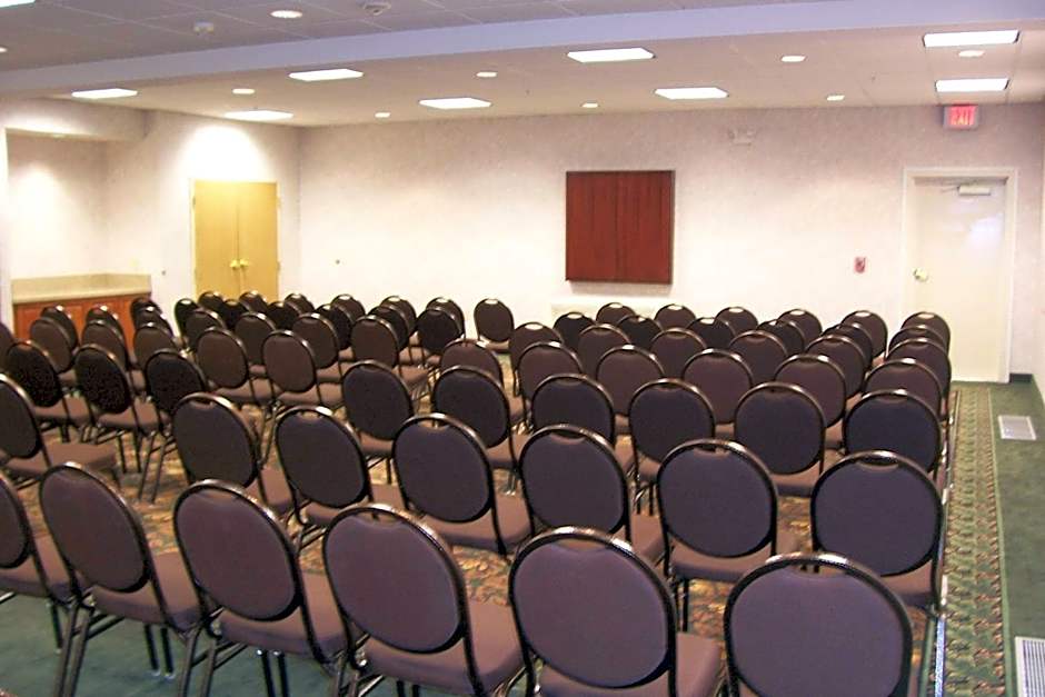 Country Inn & Suites by Radisson, Idaho Falls at the Mall