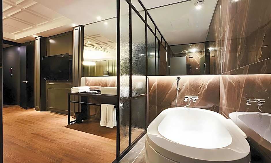 Chuncheon Urbane Hotel