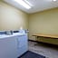 Super 8 by Wyndham Nixa/Springfield Area