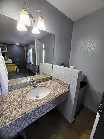 Double Room with Two Double Beds - Smoking