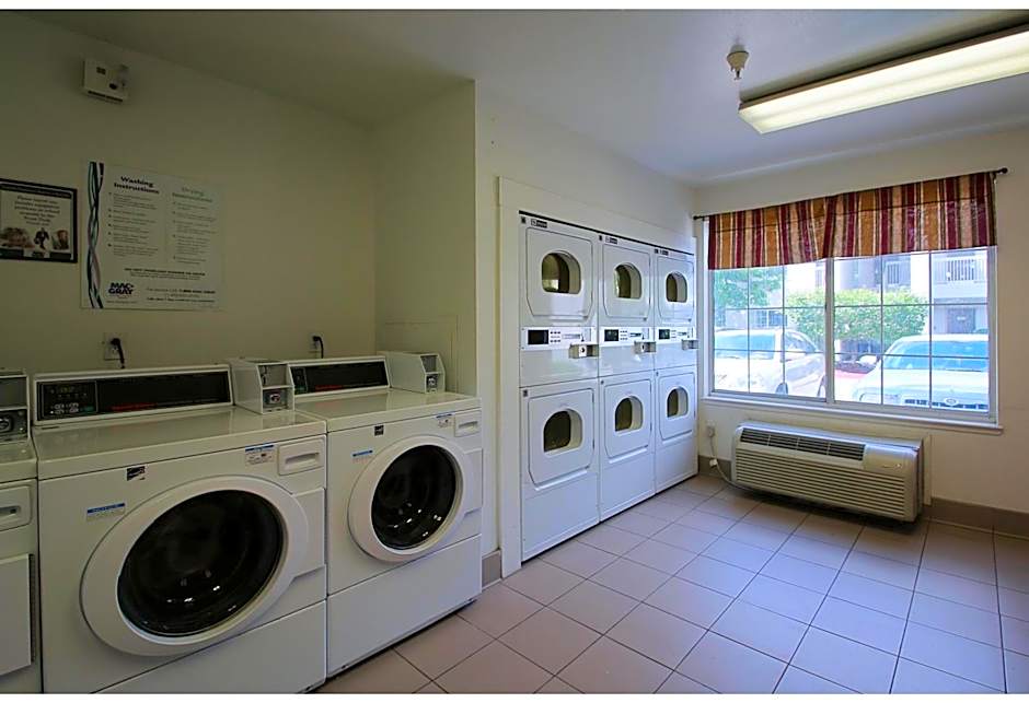 Murray Inn & Suites