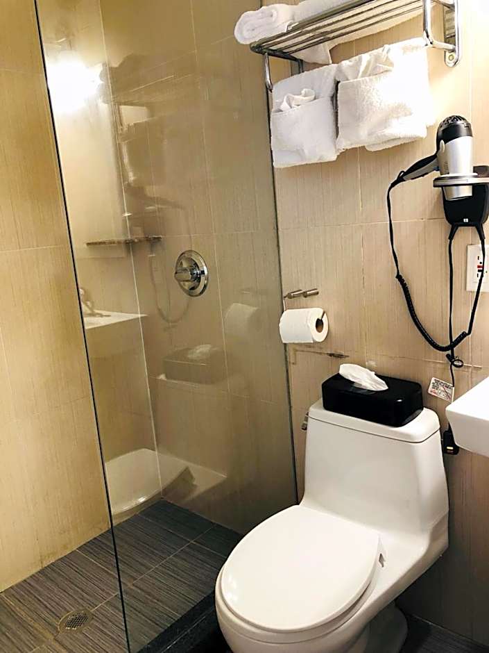 The Vue Express @ 39th Street