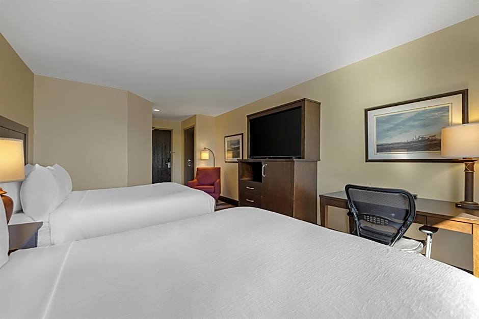 Best Western Plus Stoneridge Inn And Conference Centre