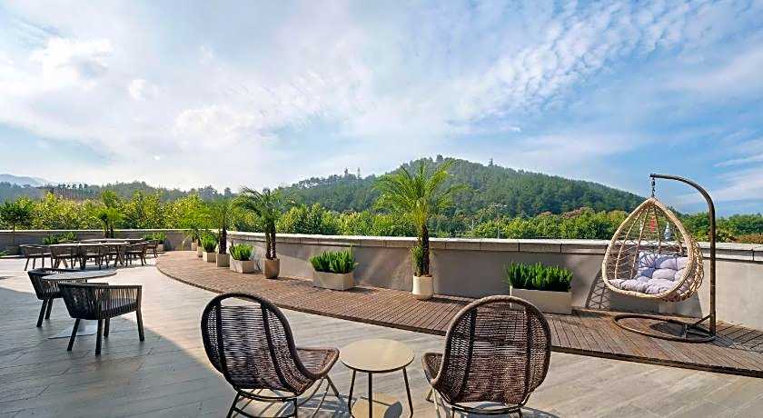 Hilton Garden Inn Huzhou Anji Phoenix Mountain